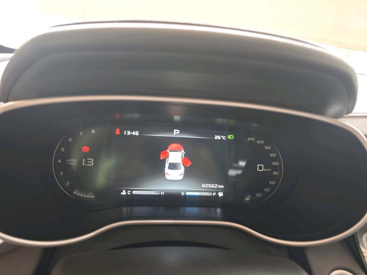 GEELY Emgrand 2019 #4 GEELY Emgrand 2019 car image #4