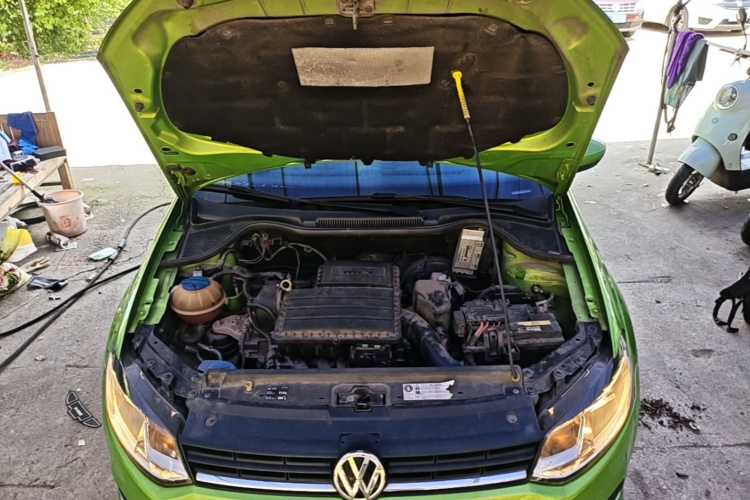 Volkswagen Polo 2016 #20 Volkswagen Polo 2016 car image #20