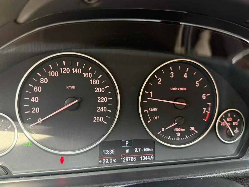 BMW 3 Series 2013 immagine di auto #9