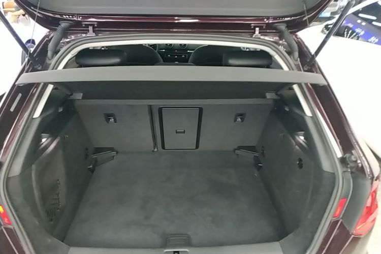 Audi A3 2017 car image #19