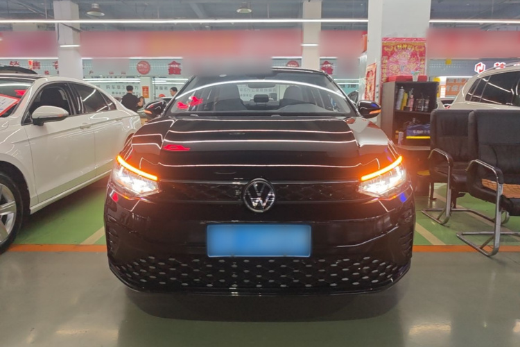 Volkswagen Lavida 2026 car image #3