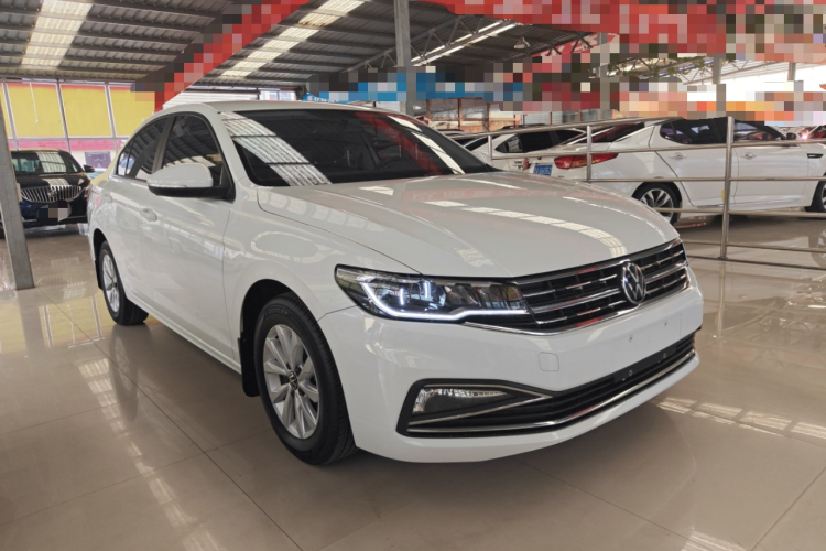 Volkswagen Bora 2021 immagine di auto #4