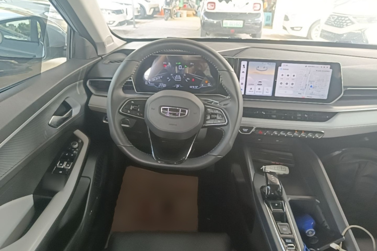 GEELY Binray 2024 immagine di auto #11