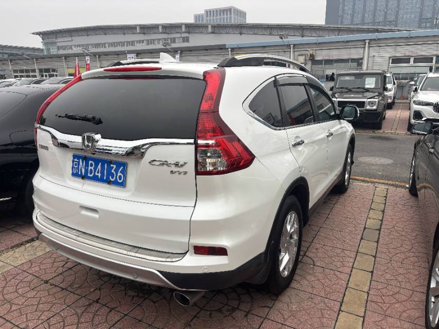 Honda CR-V 2015 #4 Honda CR-V 2015 صورة سيارة #4
