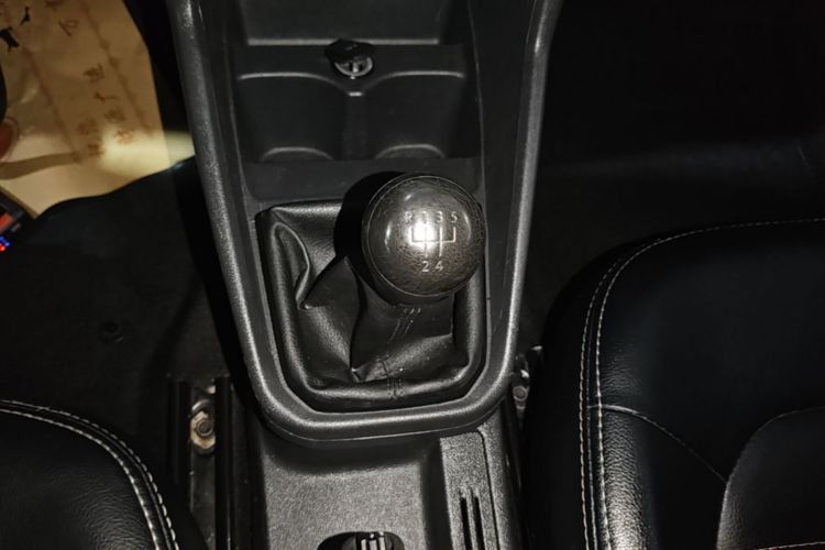 Volkswagen Santana 2017 #14 Volkswagen Santana 2017 car image #14