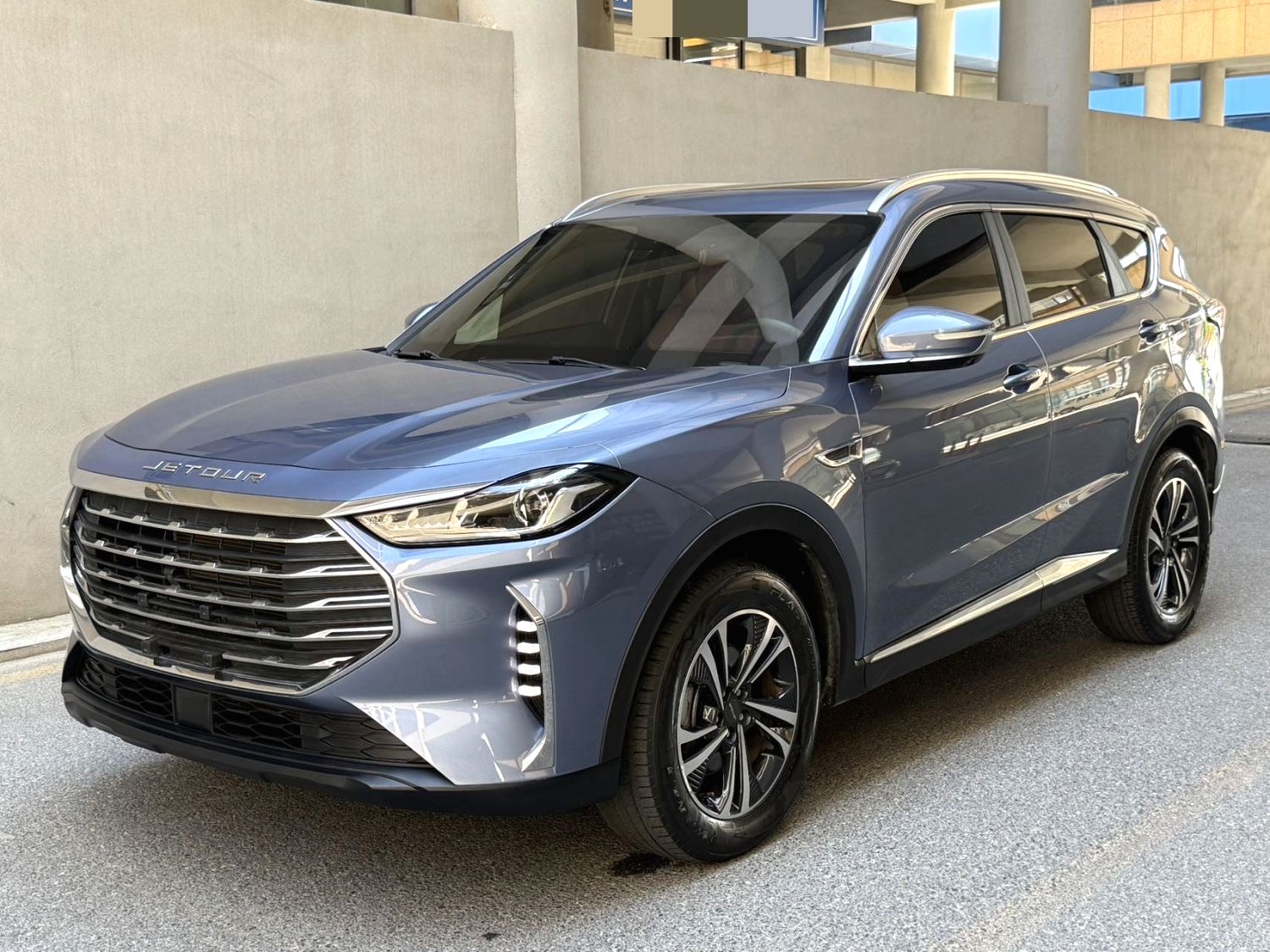 Jetour X70 PLUS 2023 car image 
