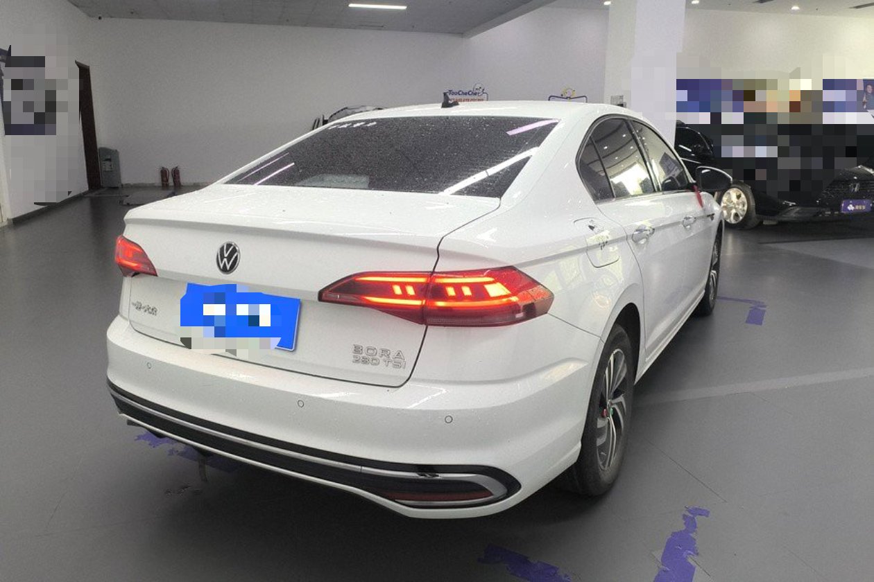 Volkswagen Bora 2024 car image #2