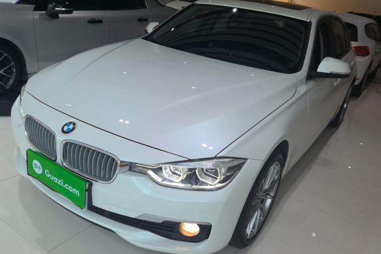 BMW 3 Series 2018 #2 BMW 3 Series 2018 car image #2