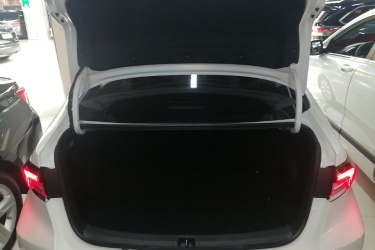 Toyota Corolla 2021 car image #19