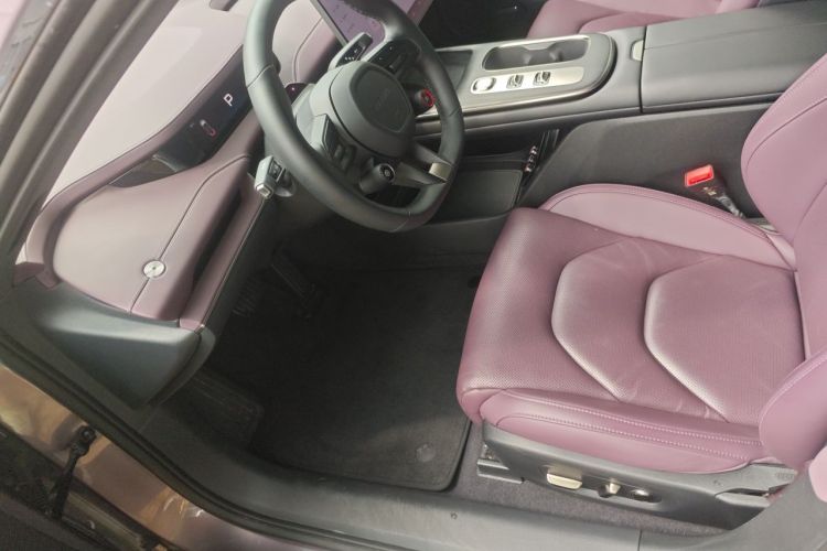 MI SU7 2025 car image #15