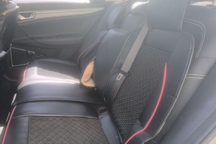 GEELY Emgrand GL 2018 #10 GEELY Emgrand GL 2018 car image #10
