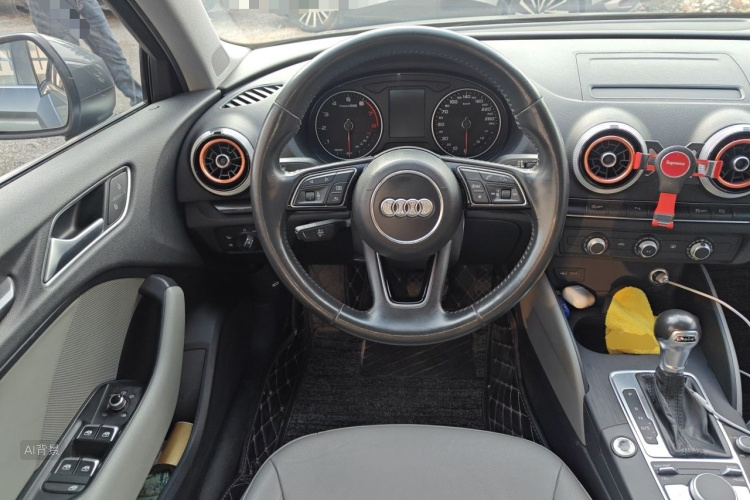 Audi A3 2020 imagem de carro #12