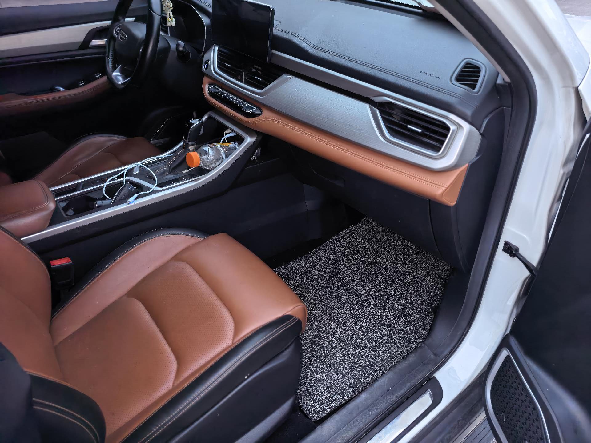 GEELY Vision X6 2020 #8 GEELY Vision X6 2020 car image #8