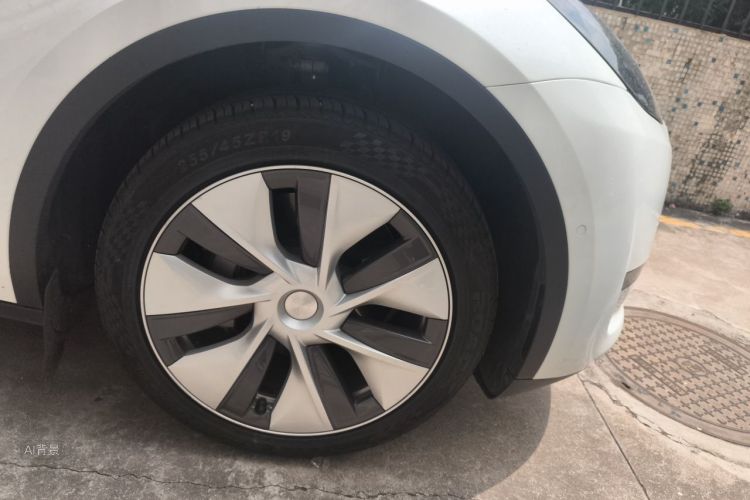 Tesla Model Y 2023 #9 Tesla Model Y 2023 immagine di auto #9