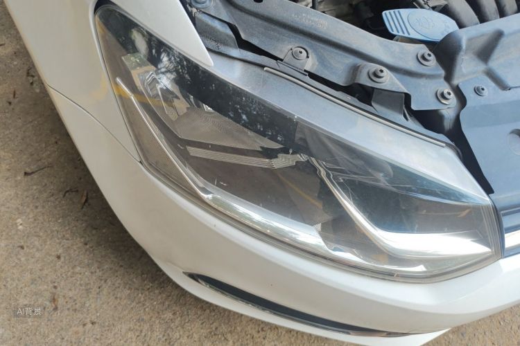 Volkswagen Polo 2015 car image #8