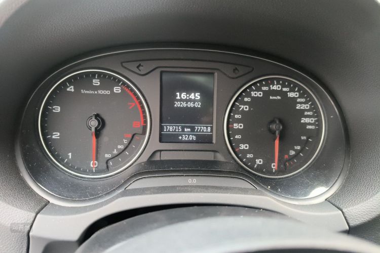 Audi A3 2015 immagine di auto #14