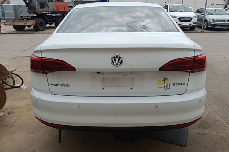 Volkswagen Bora 2020 car image #4