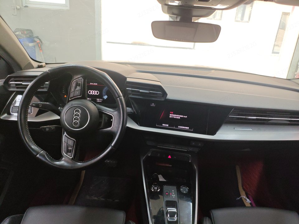 2021 car image #2