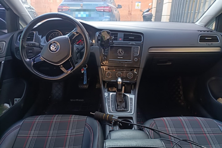 Volkswagen Golf 2017 #11 Volkswagen Golf 2017 car image #11