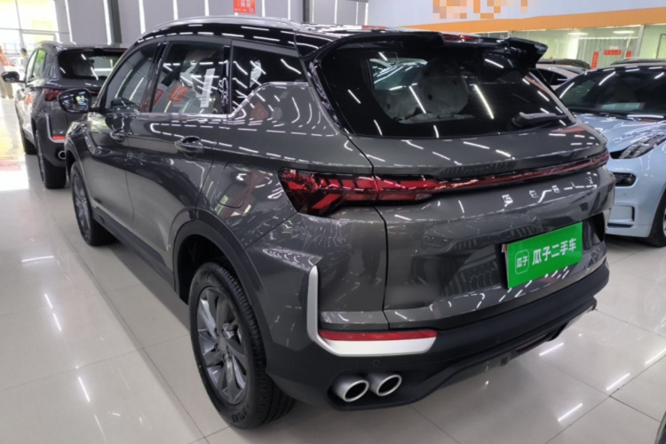 GEELY Coolray 2026 #5 GEELY Coolray 2026 car image #5