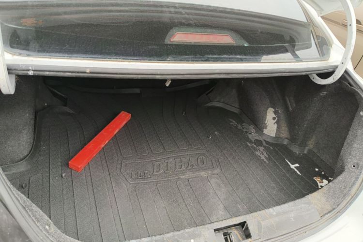 GEELY Emgrand 2019 #21 GEELY Emgrand 2019 car image #21