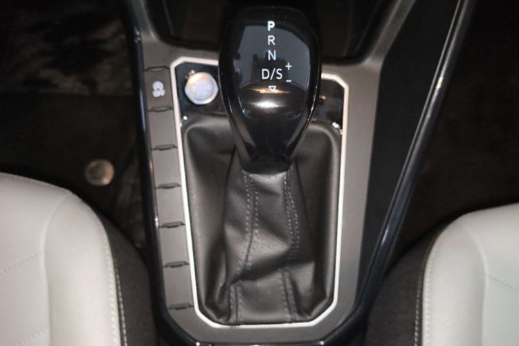 Volkswagen Lavida 2025 immagine di auto #18