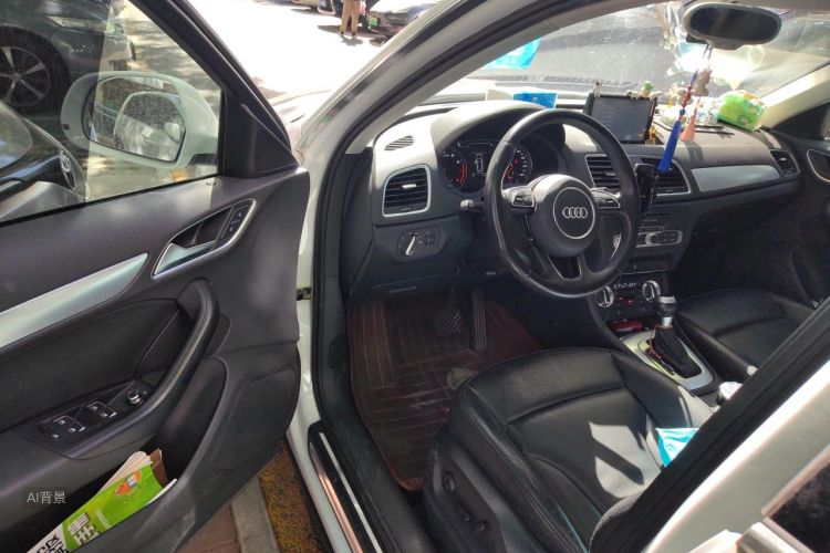 Audi Q3 2015 #18 Audi Q3 2015 car image #18