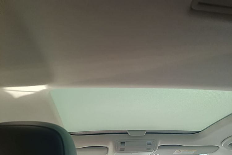 Volkswagen Golf 2018 car image #20