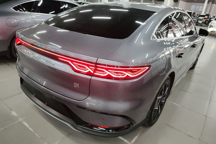 BYD Han 2022 car image #5
