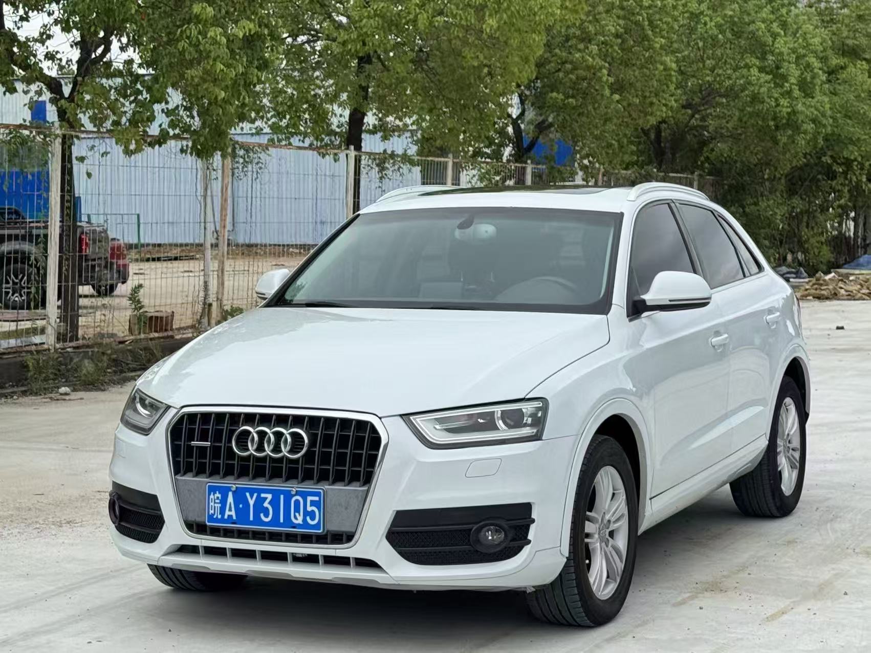 Audi Q3 2014 #3 Audi Q3 2014 car image #3