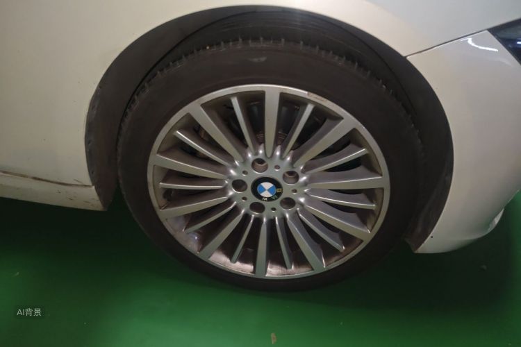 BMW 3 Series 2018 #9 BMW 3 Series 2018 car image #9
