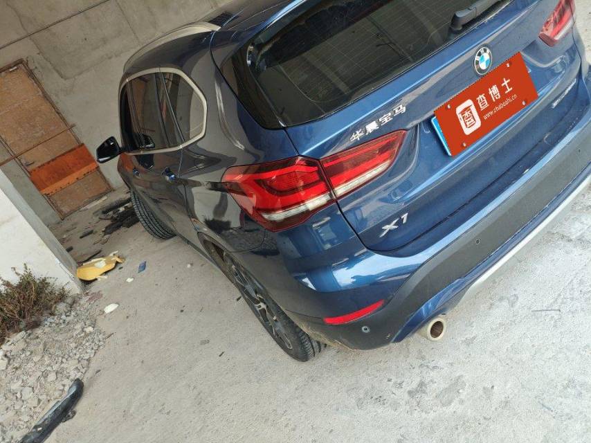BMW X1 2022 car image #6