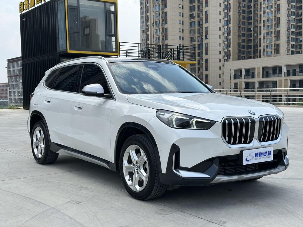 BMW X1 2023 car image #3