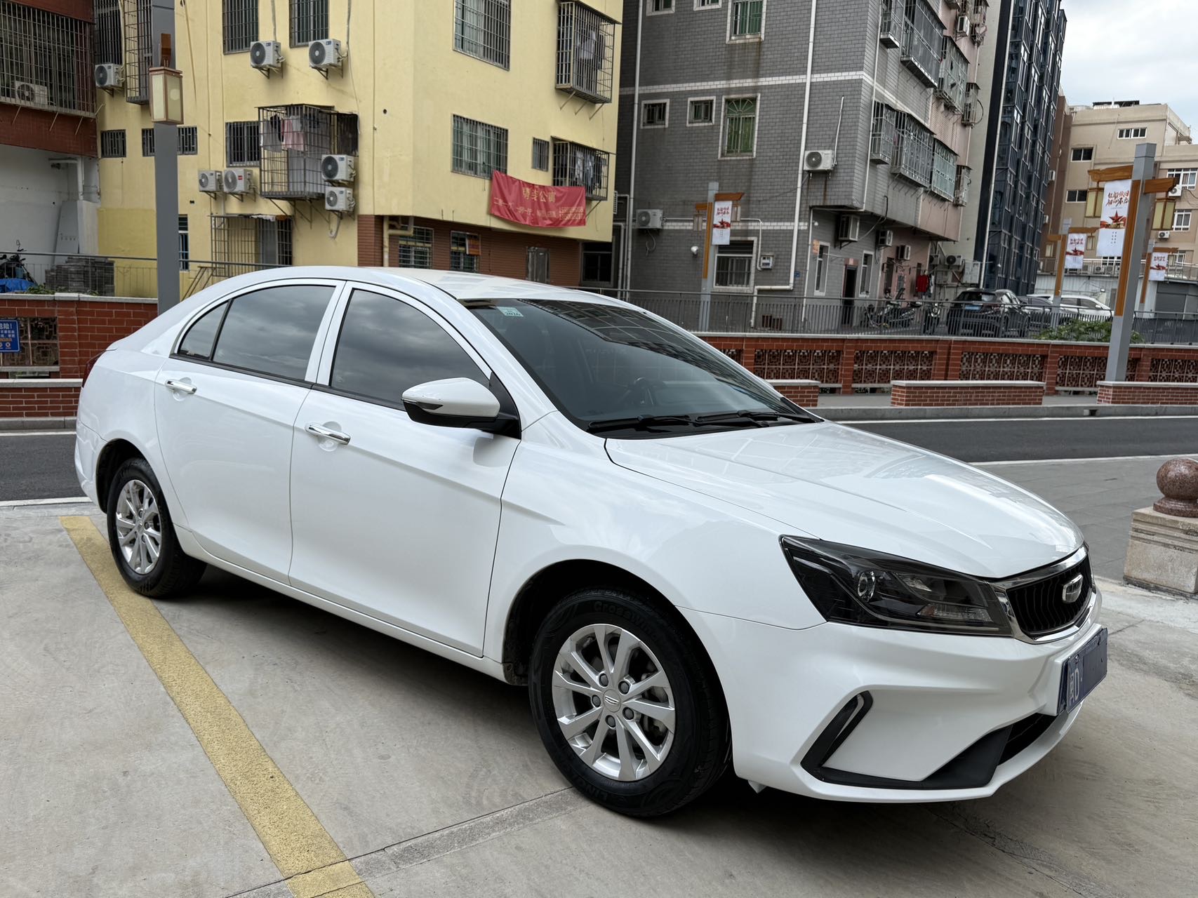 GEELY Emgrand 2022 #3 GEELY Emgrand 2022 car image #3