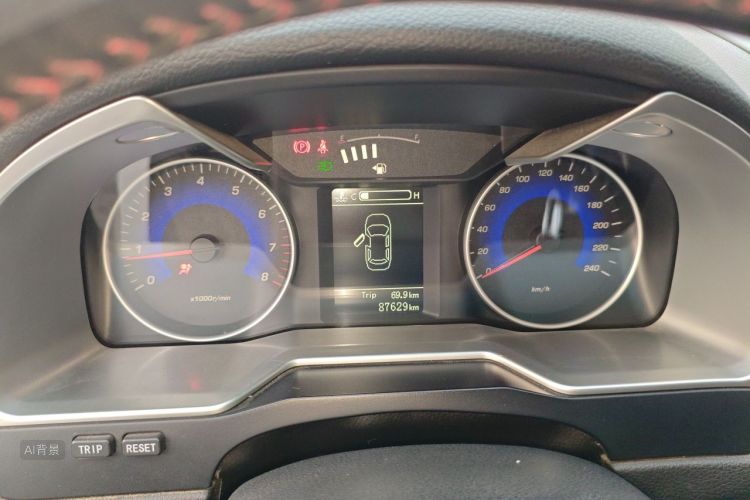 GEELY Emgrand 2015 #14 GEELY Emgrand 2015 car image #14