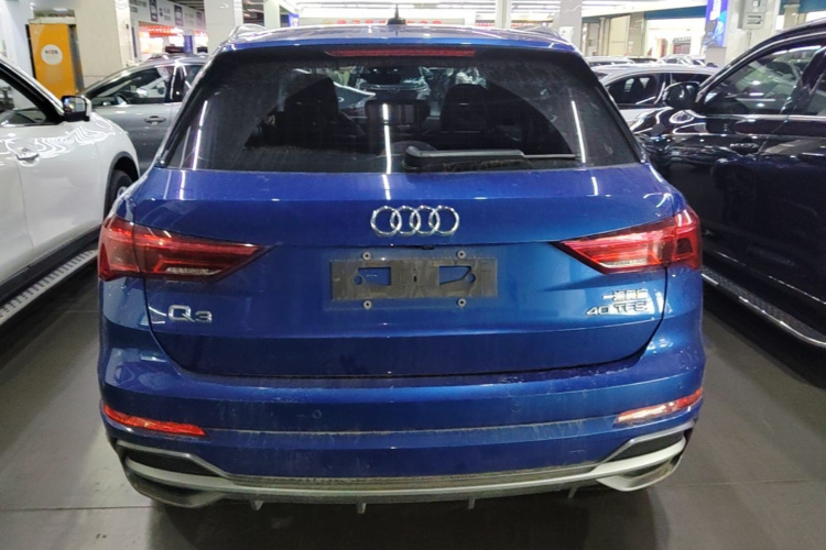 Audi Q3 2020 صورة سيارة #6