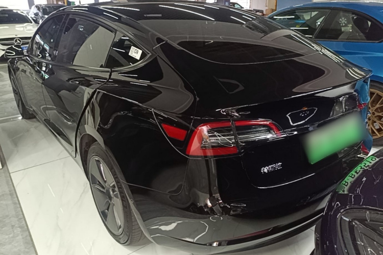 Tesla Model 3 2023 car image #5