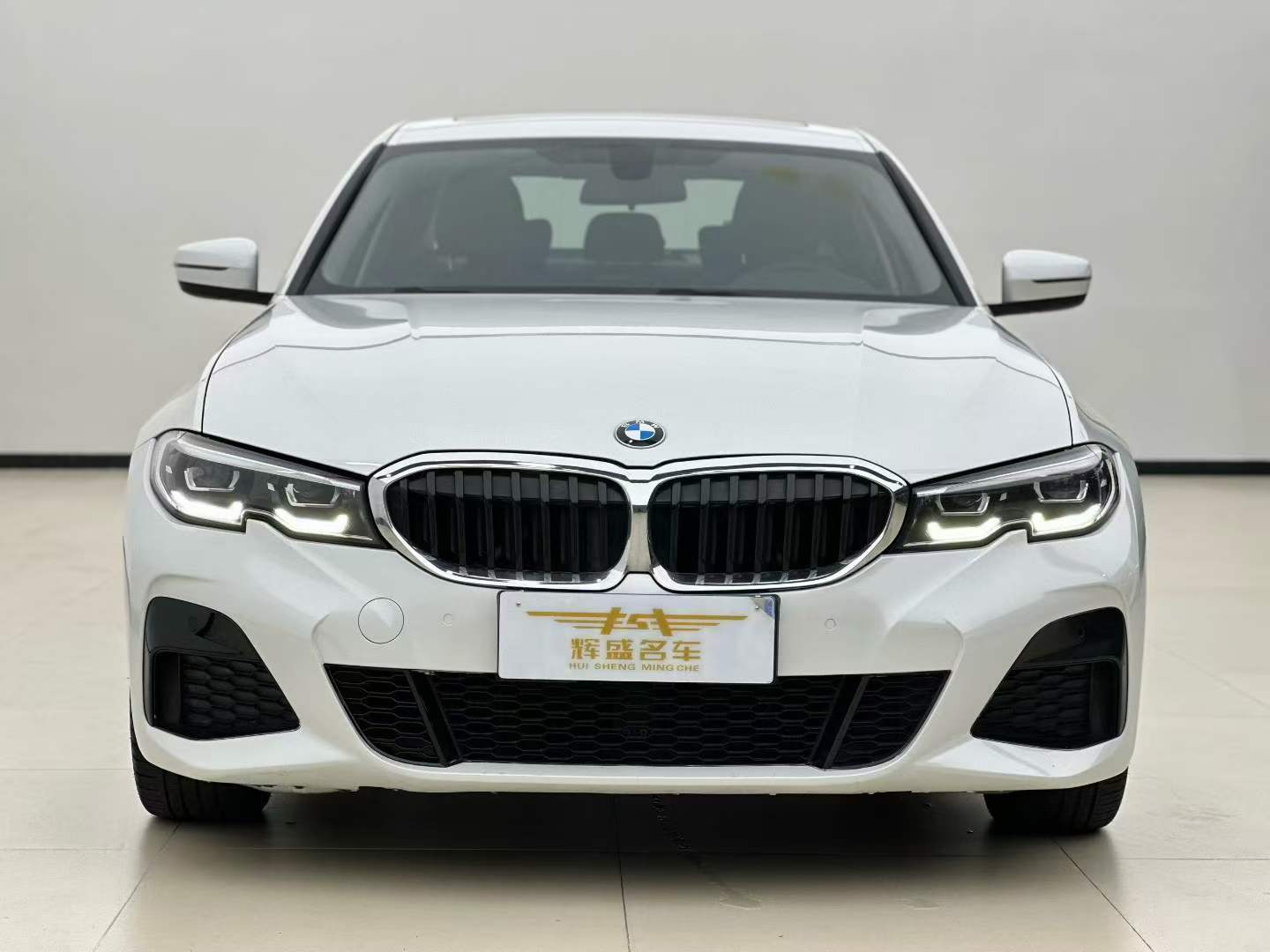 BMW 3 Series 2022 BMW 3 Series 2022 car image