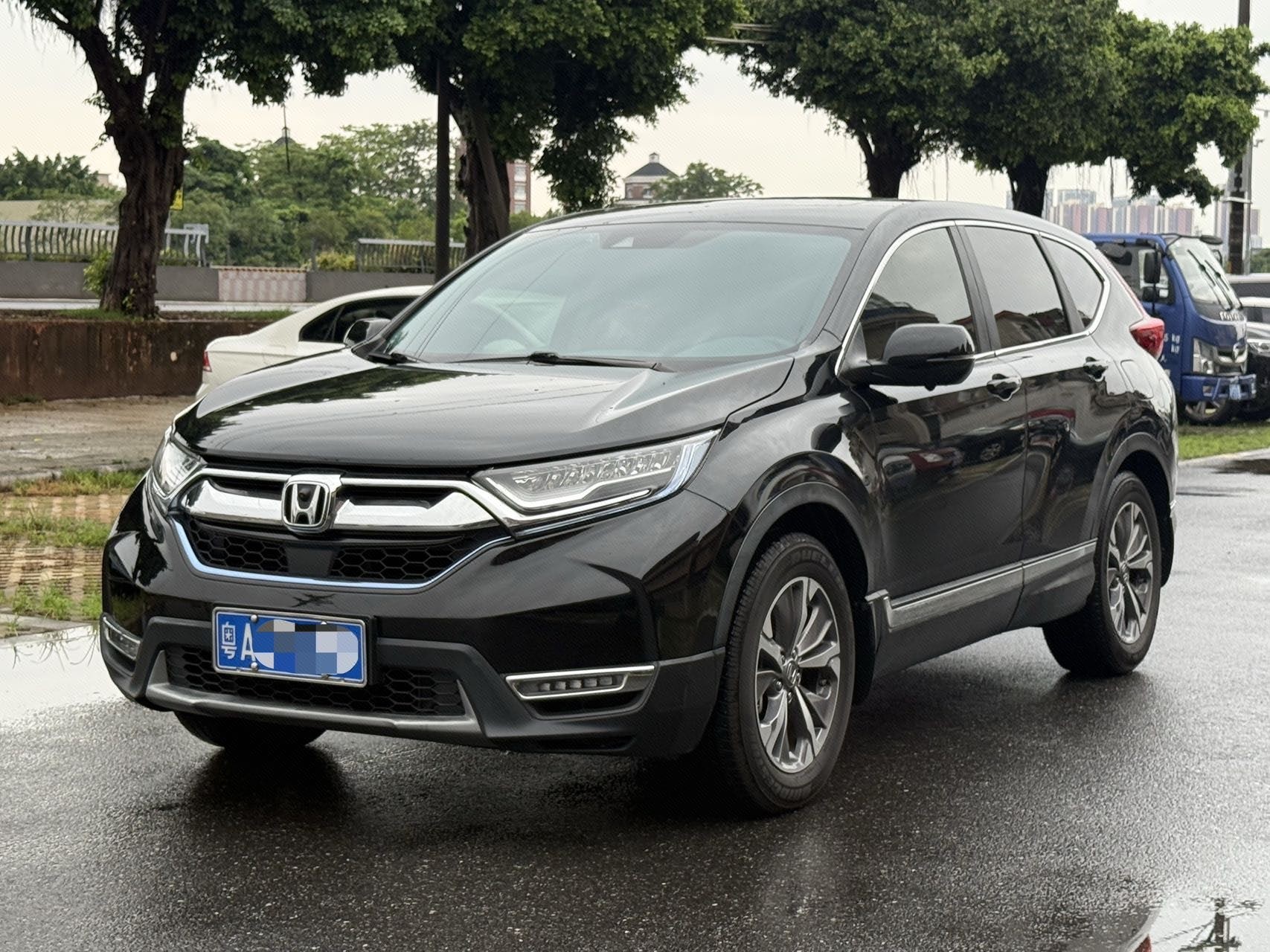 Honda CR-V 2019 car image 