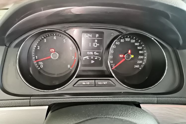 Volkswagen Lavida 2017 car image #12