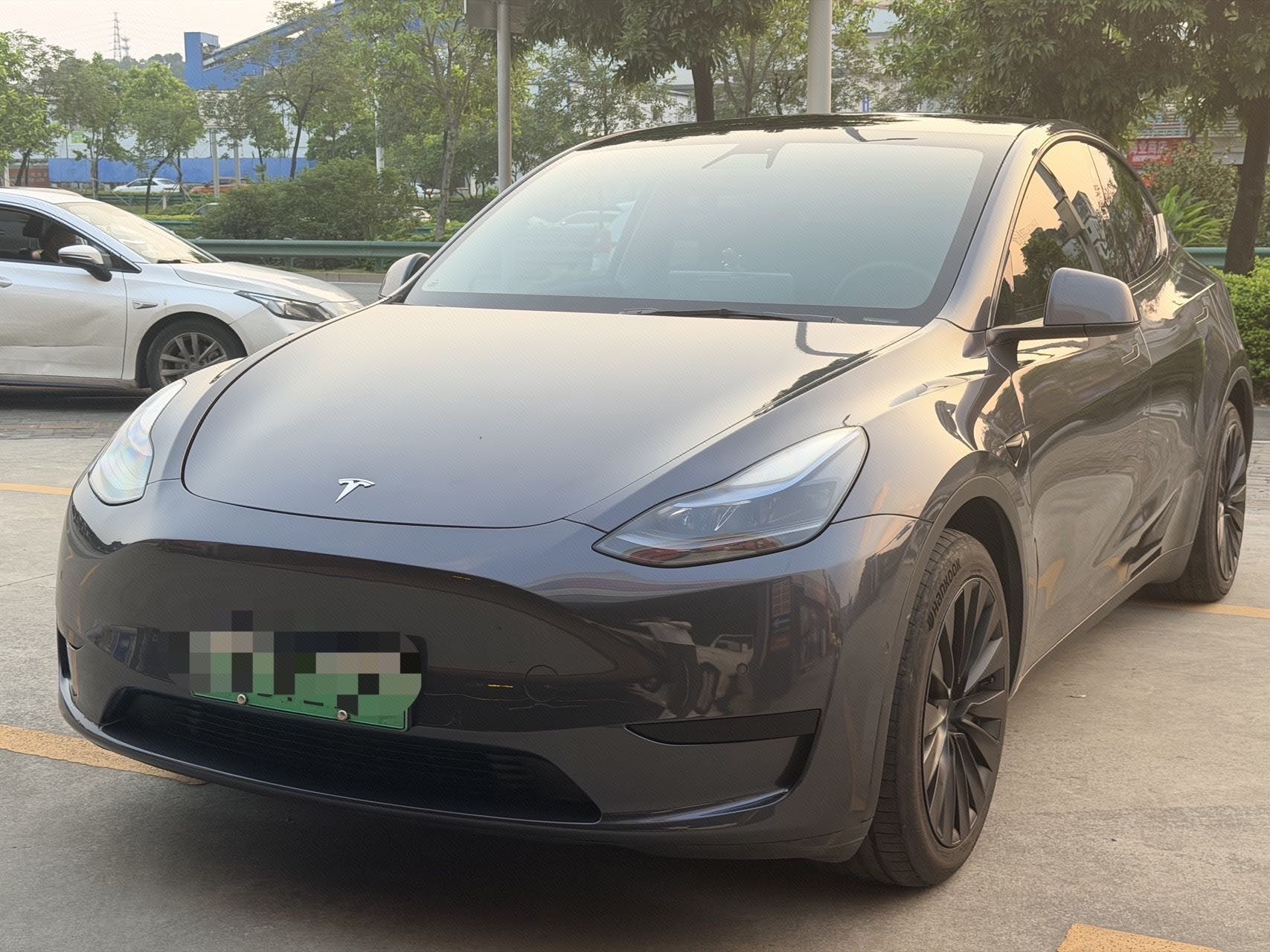 Tesla Model Y 2022 car image 