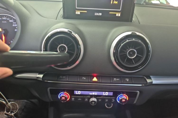 Audi A3 2016 #13 Audi A3 2016 car image #13