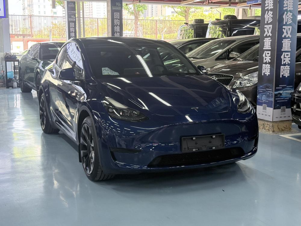 Tesla Model Y 2022 #3 Tesla Model Y 2022 car image #3