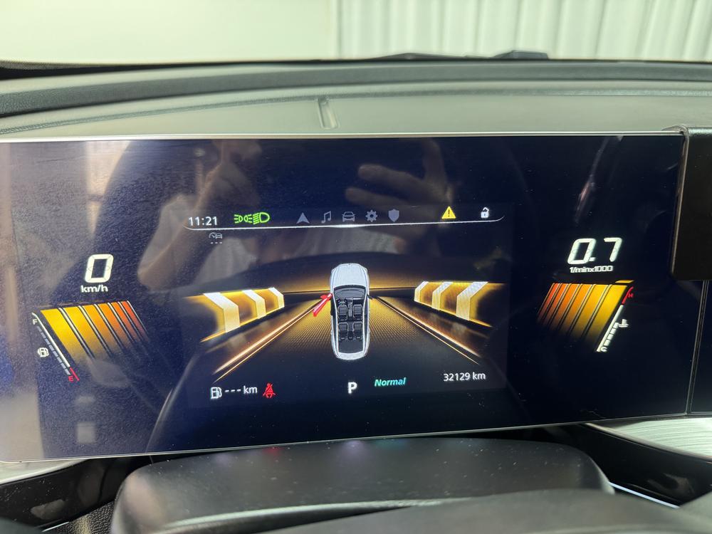 MG 5 Scorpio 2022 car image #8