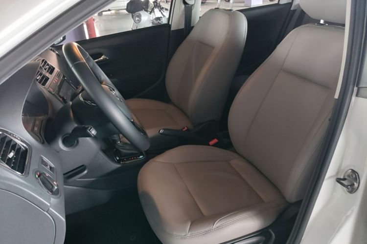 Volkswagen Polo 2018 #21 Volkswagen Polo 2018 car image #21
