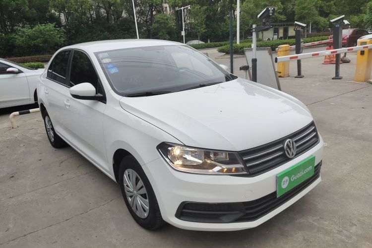 Volkswagen Santana 2018 car image #4