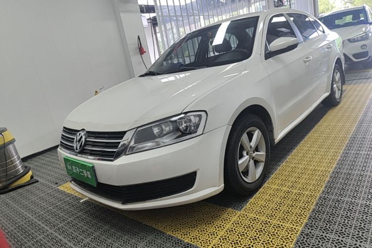 Volkswagen Lavida 2017 car image #2
