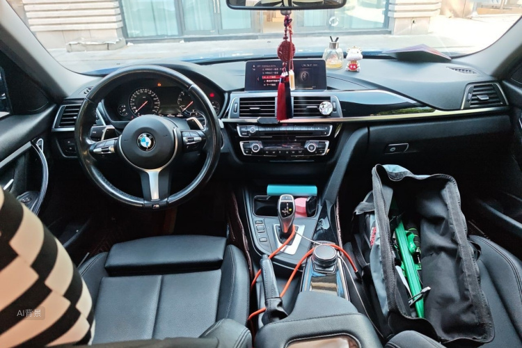 BMW 3 Series 2018 #11 BMW 3 Series 2018 car image #11