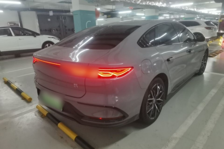 BYD Han 2024 #7 BYD Han 2024 car image #7