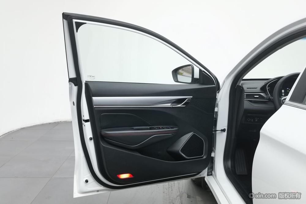 GEELY Binray 2019 #22 GEELY Binray 2019 immagine di auto #22